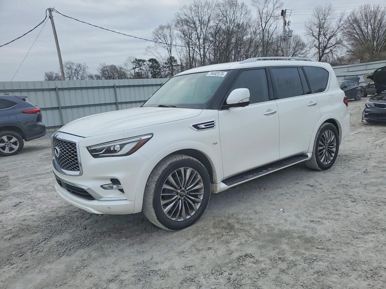 INFINITI QX80 2018