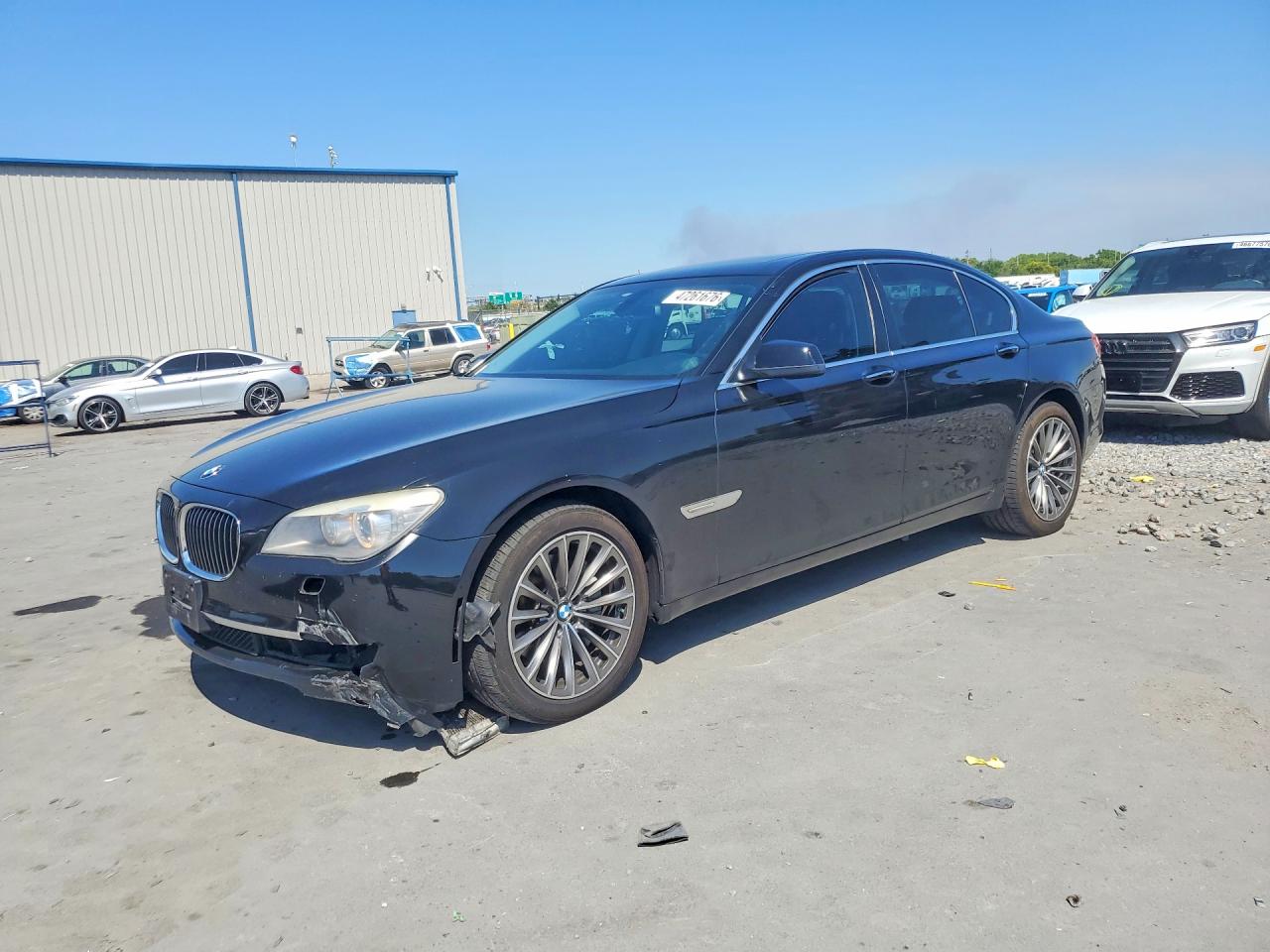 BMW 740 2012