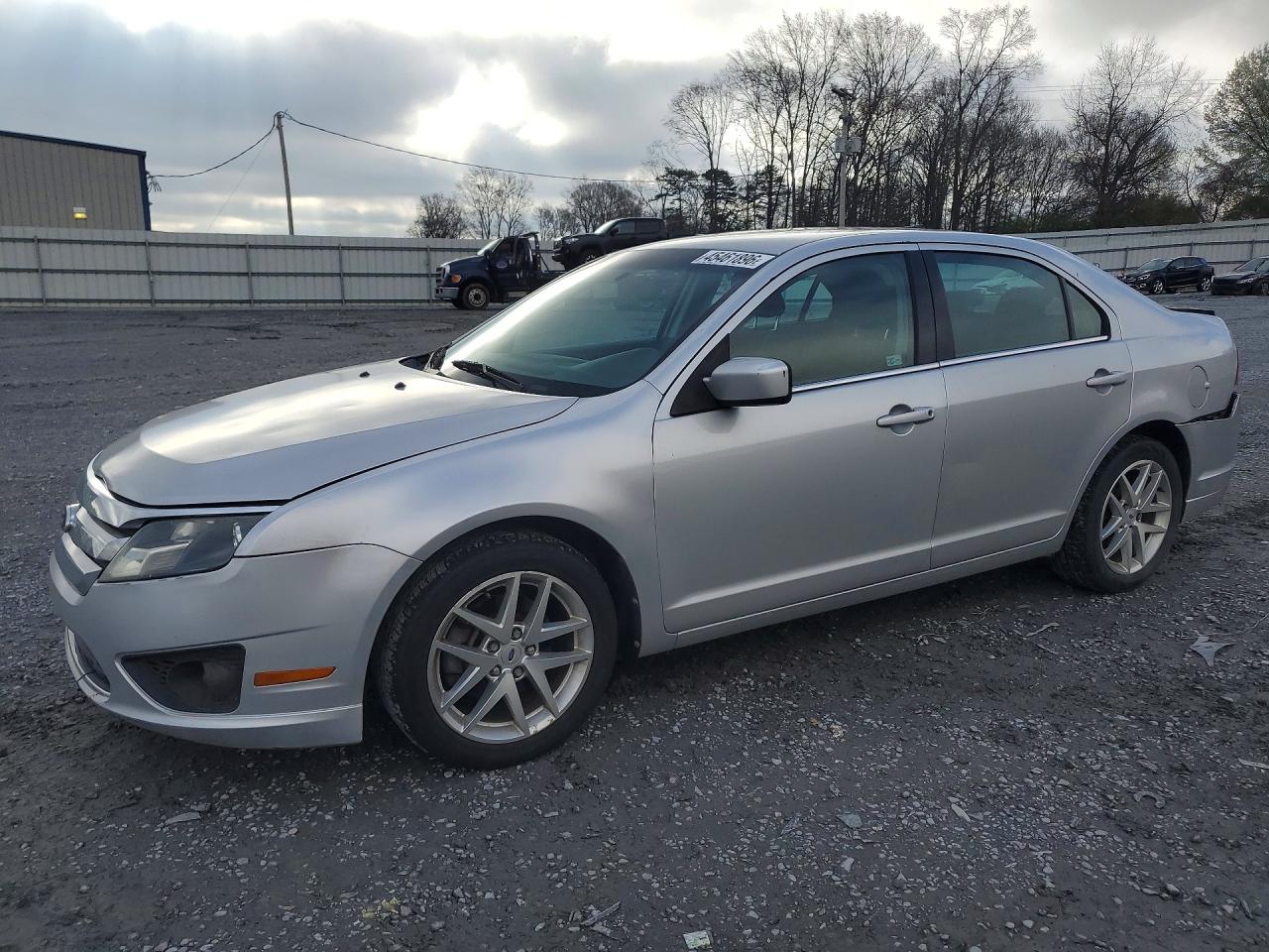 FORD FUSION 2010