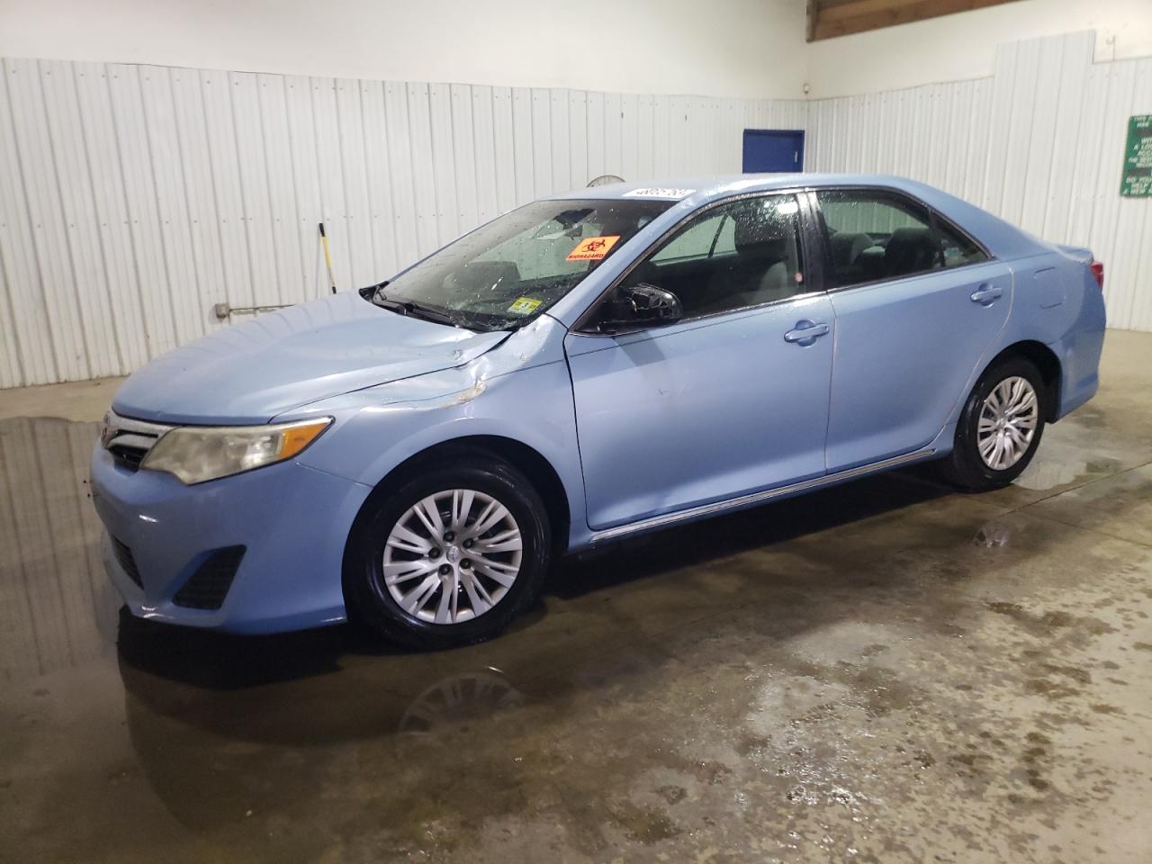 TOYOTA CAMRY BASE 2012
