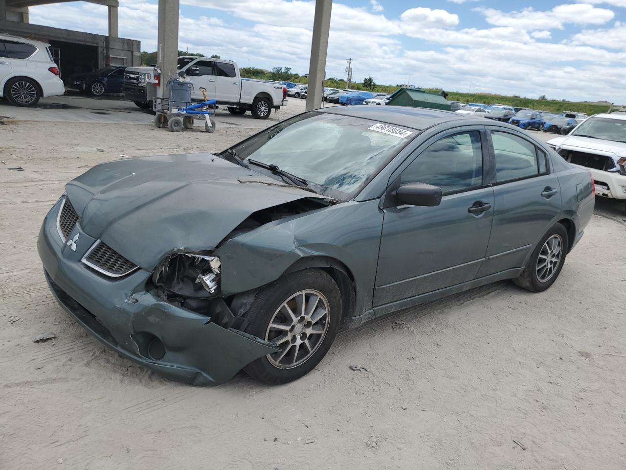 MITSUBISHI GALANT ES 2005