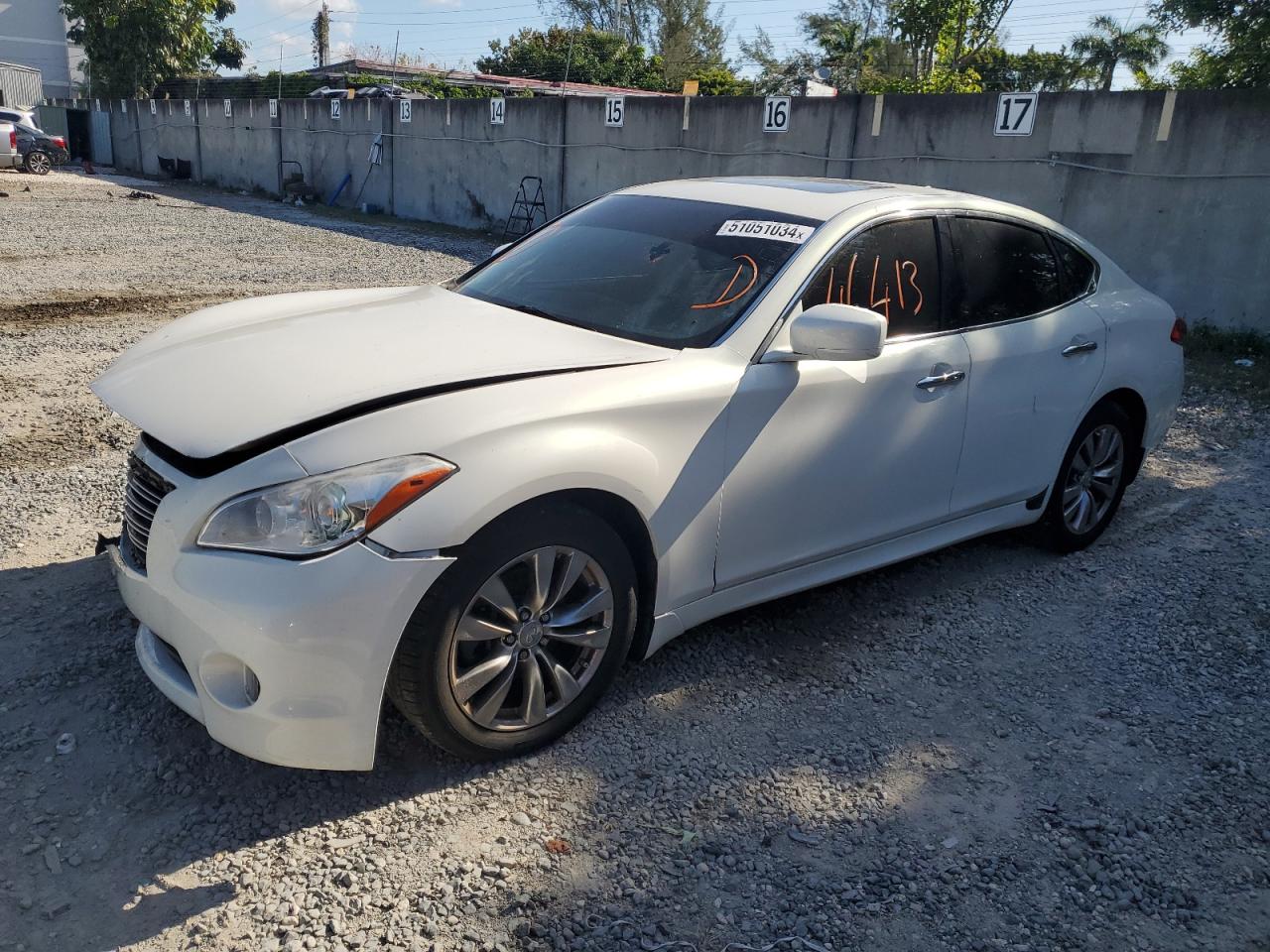 INFINITI M37 2012