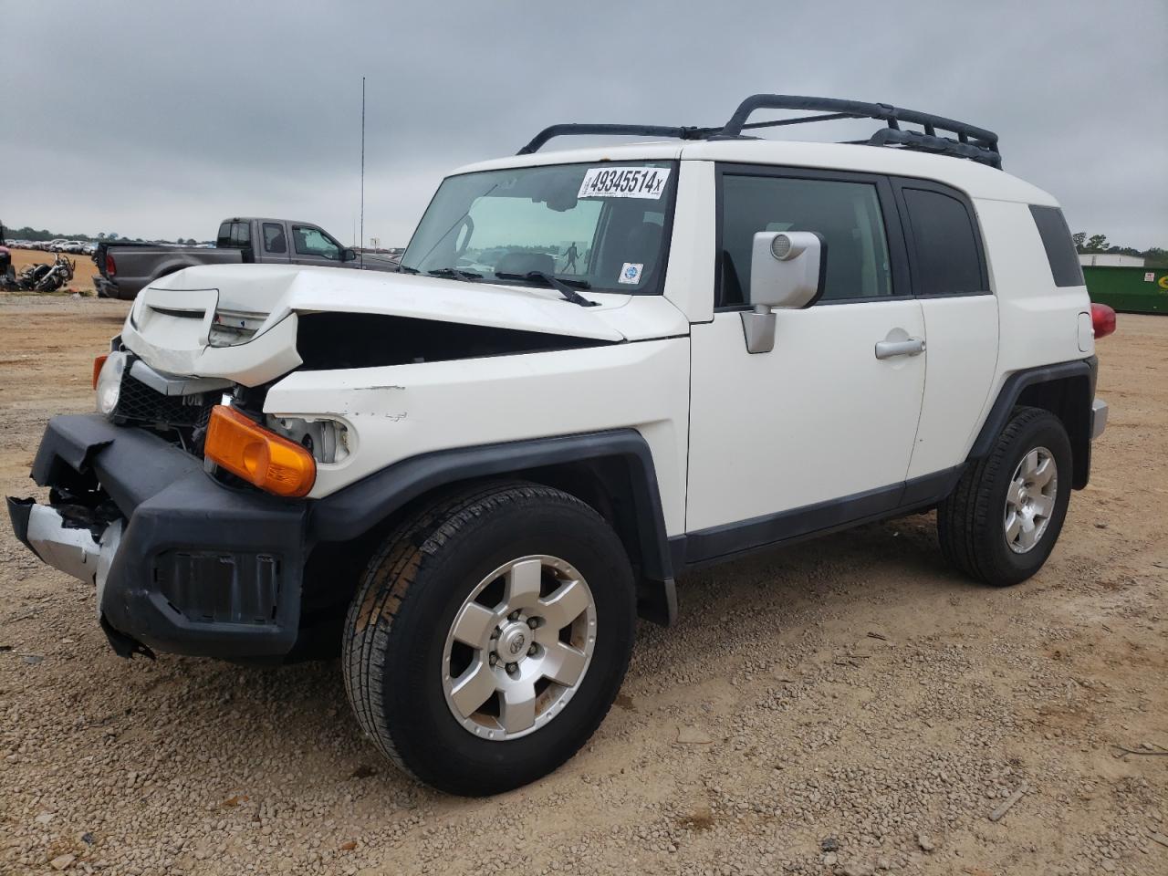 TOYOTA FJ CRUISER 2010