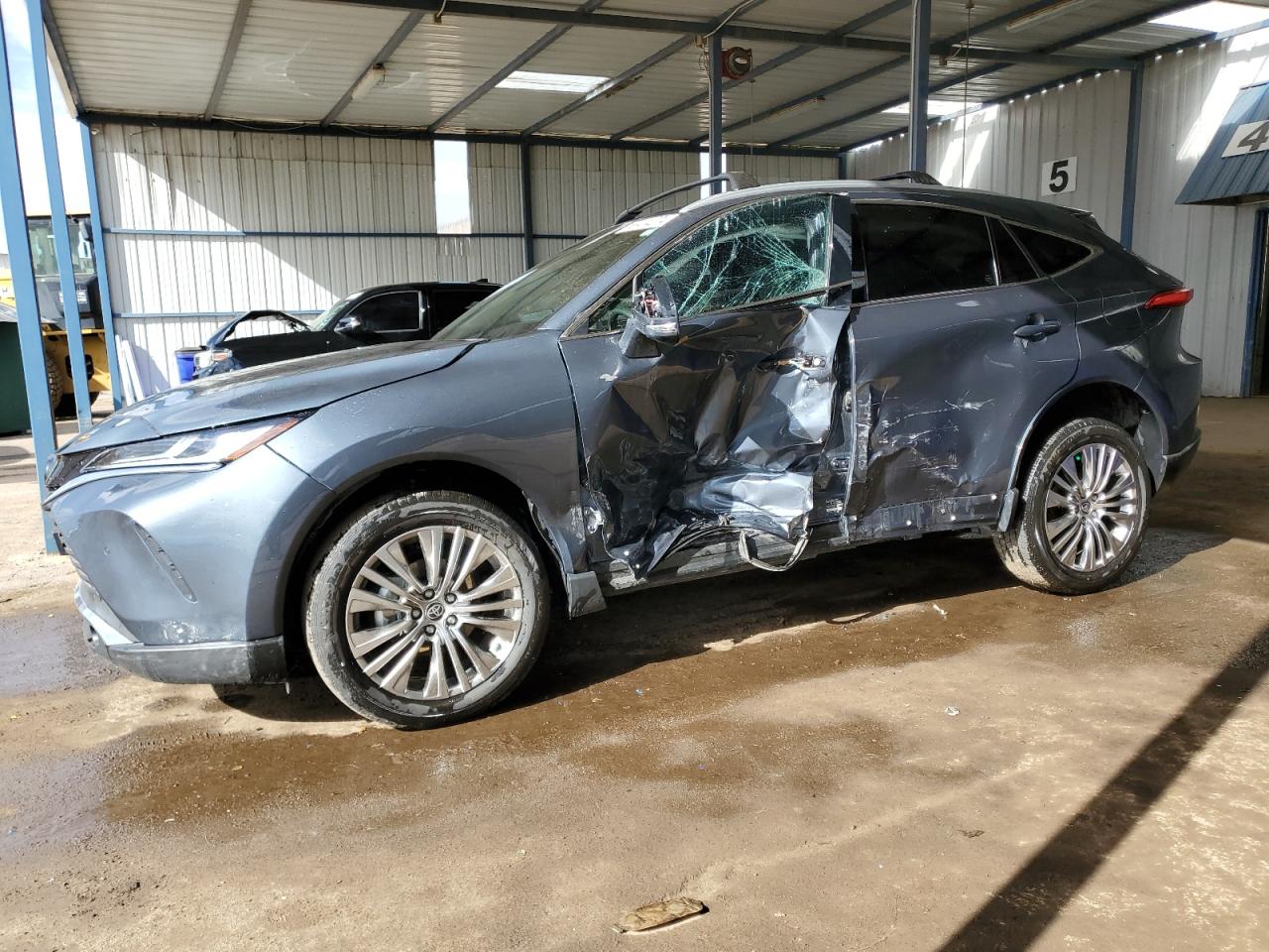 TOYOTA Venza Le 2023