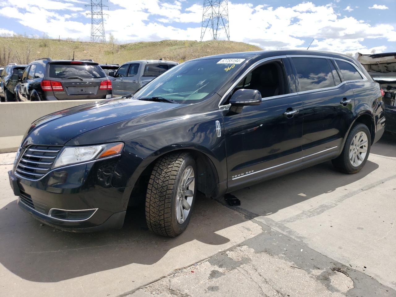 LINCOLN MKT 2018