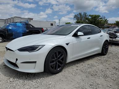 Tesla Model S 2022