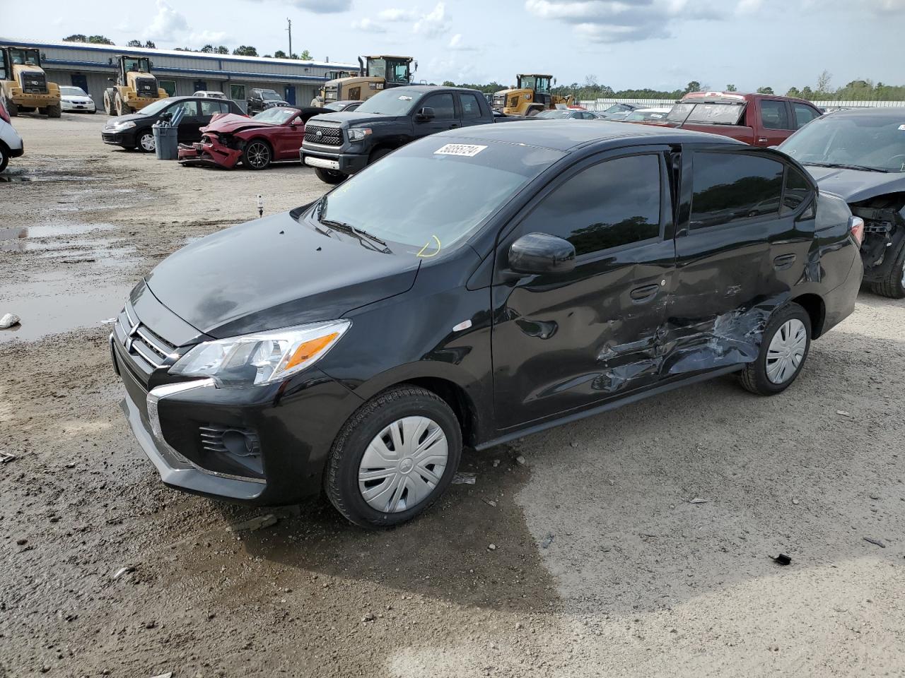 MITSUBISHI MIRAGE G4 2024
