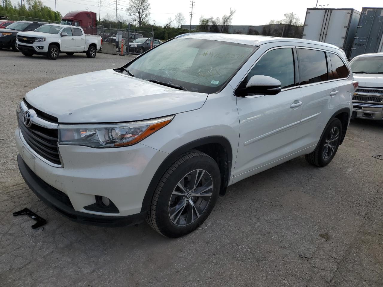 TOYOTA HIGHLANDER 2016