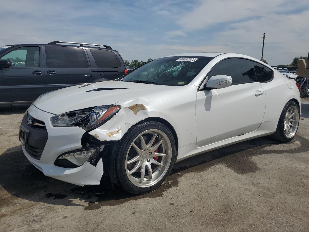 HYUNDAI GENESIS CO 2015