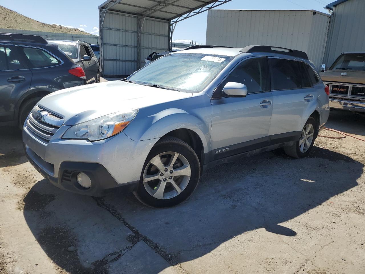 SUBARU OUTBACK 2. 2014