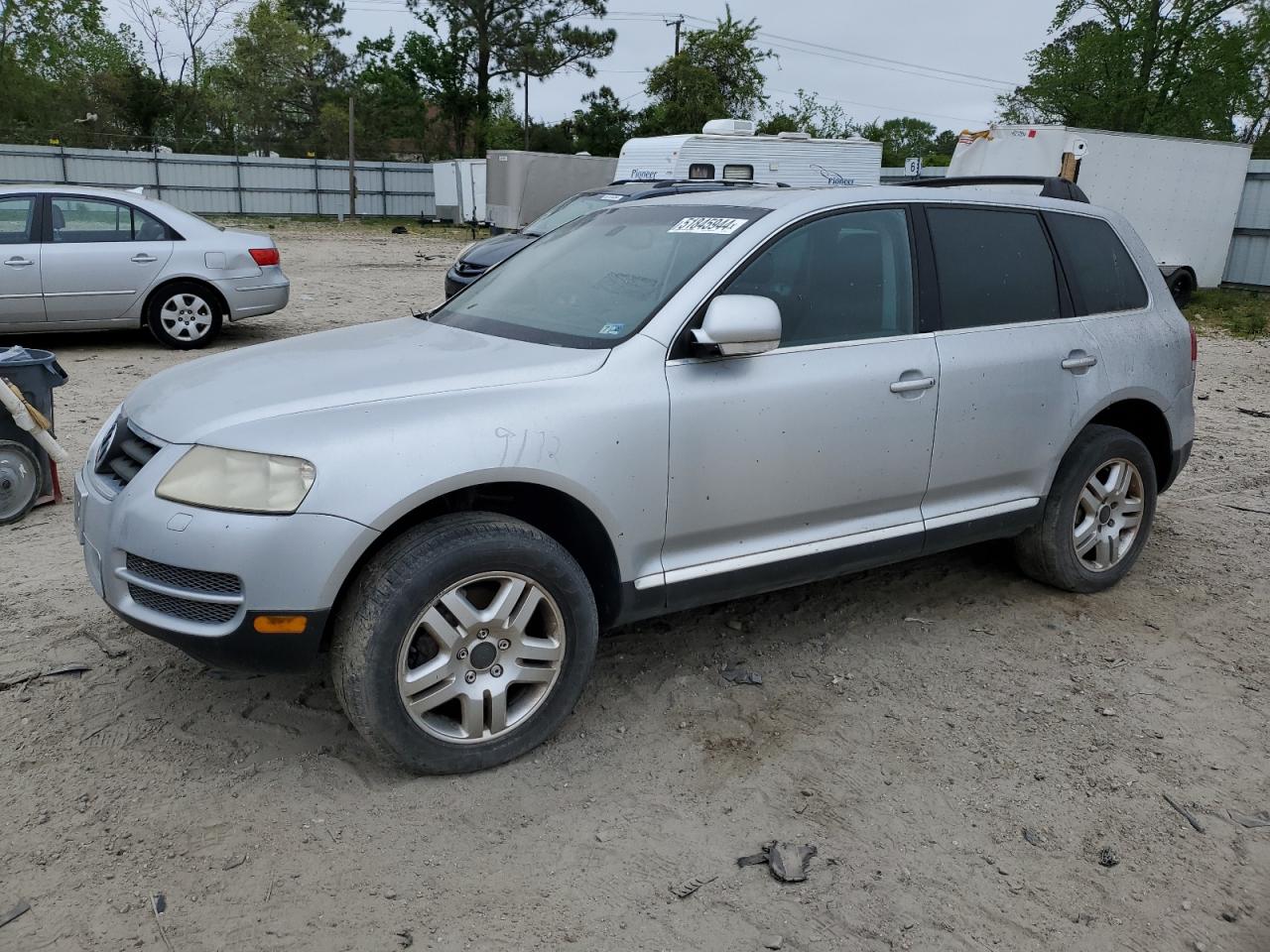 VOLKSWAGEN TOUAREG 4. 2005