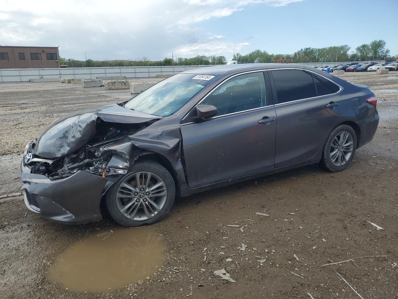 TOYOTA CAMRY LE 2015