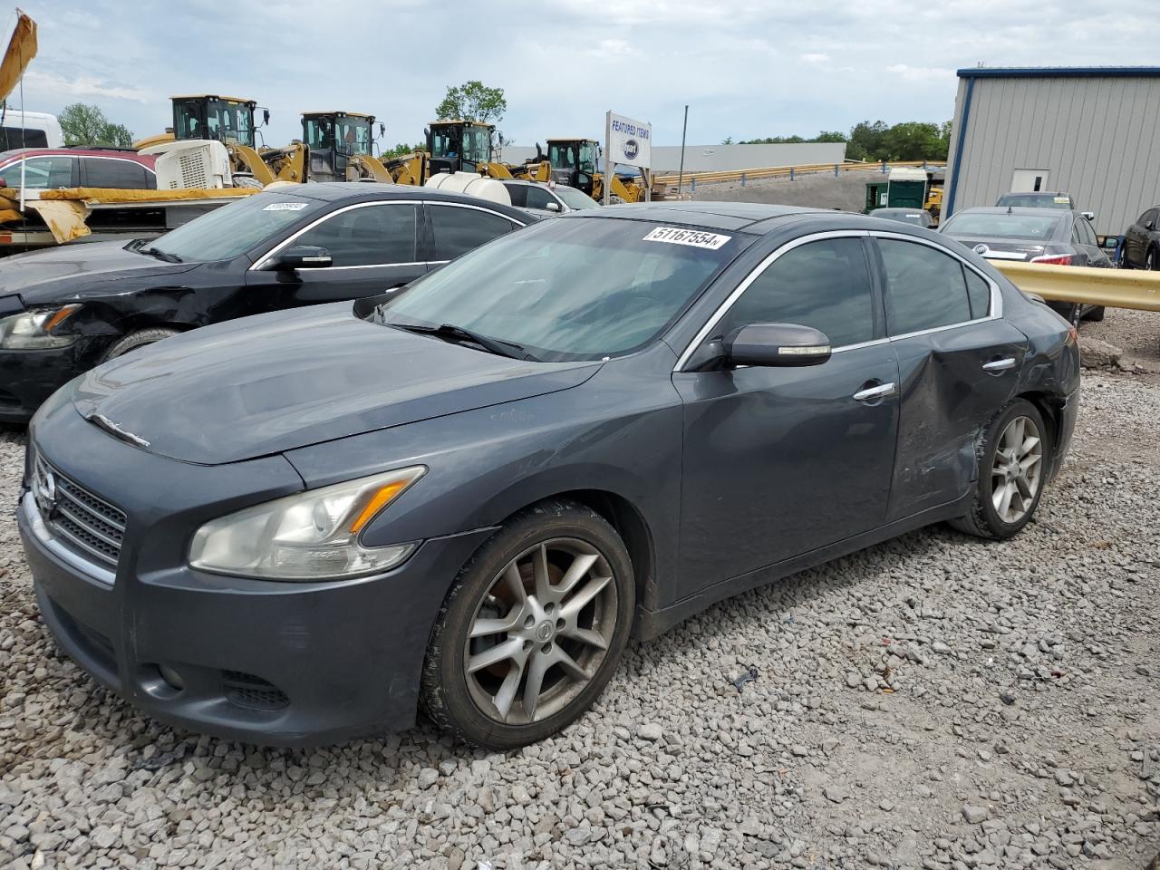NISSAN MAXIMA 2011