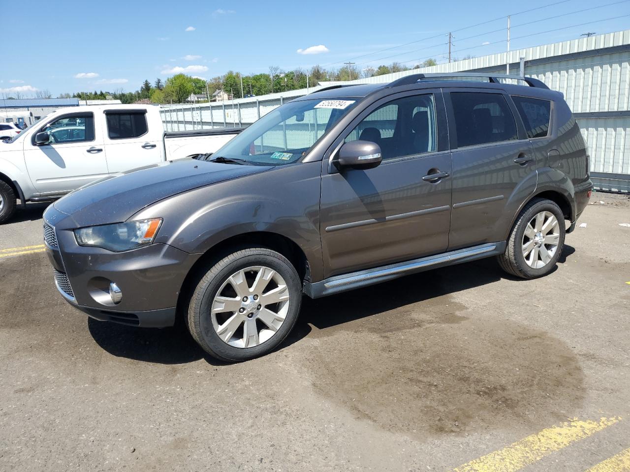 MITSUBISHI OUTLANDER 2012