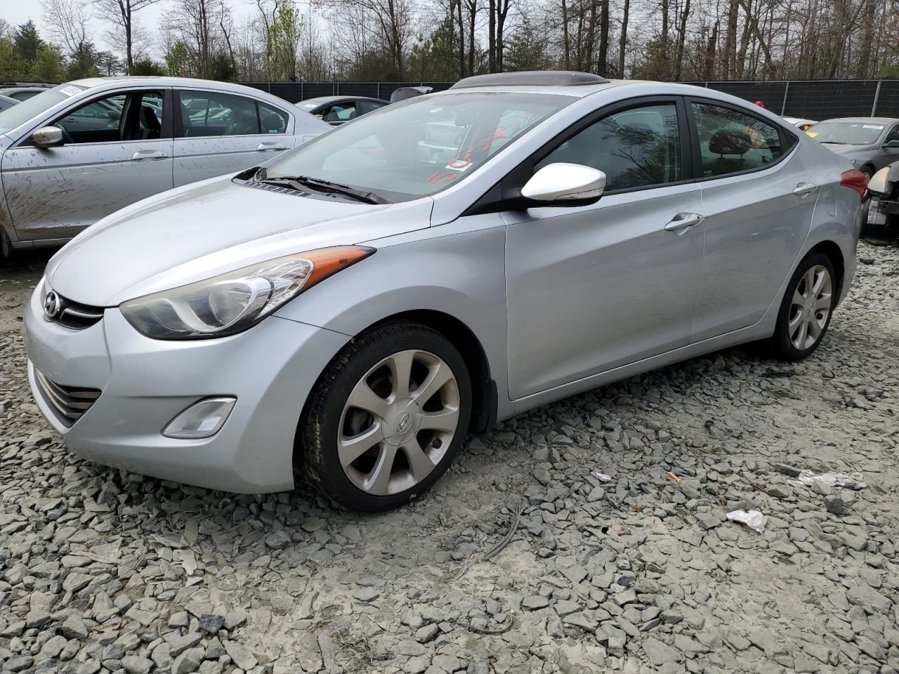 HYUNDAI ELANTRA GL 2013