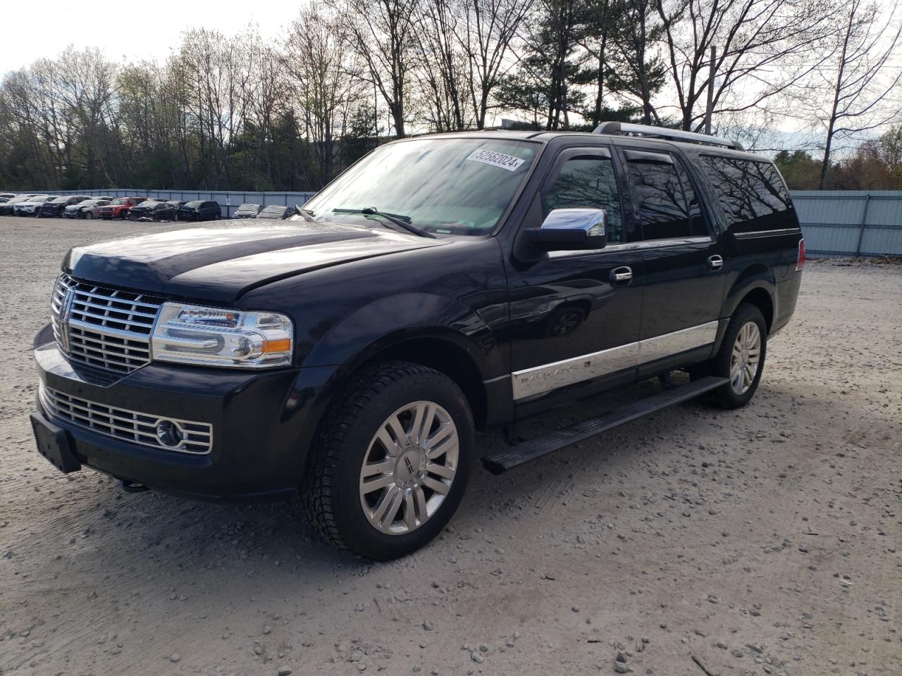 LINCOLN NAVIGATOR 2013