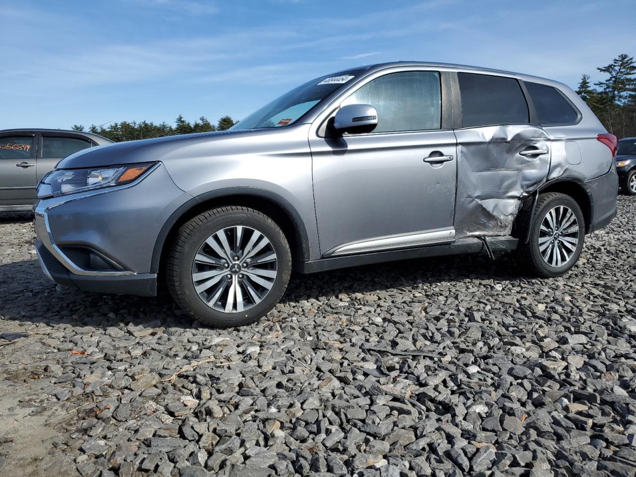 MITSUBISHI OUTLANDER 2019