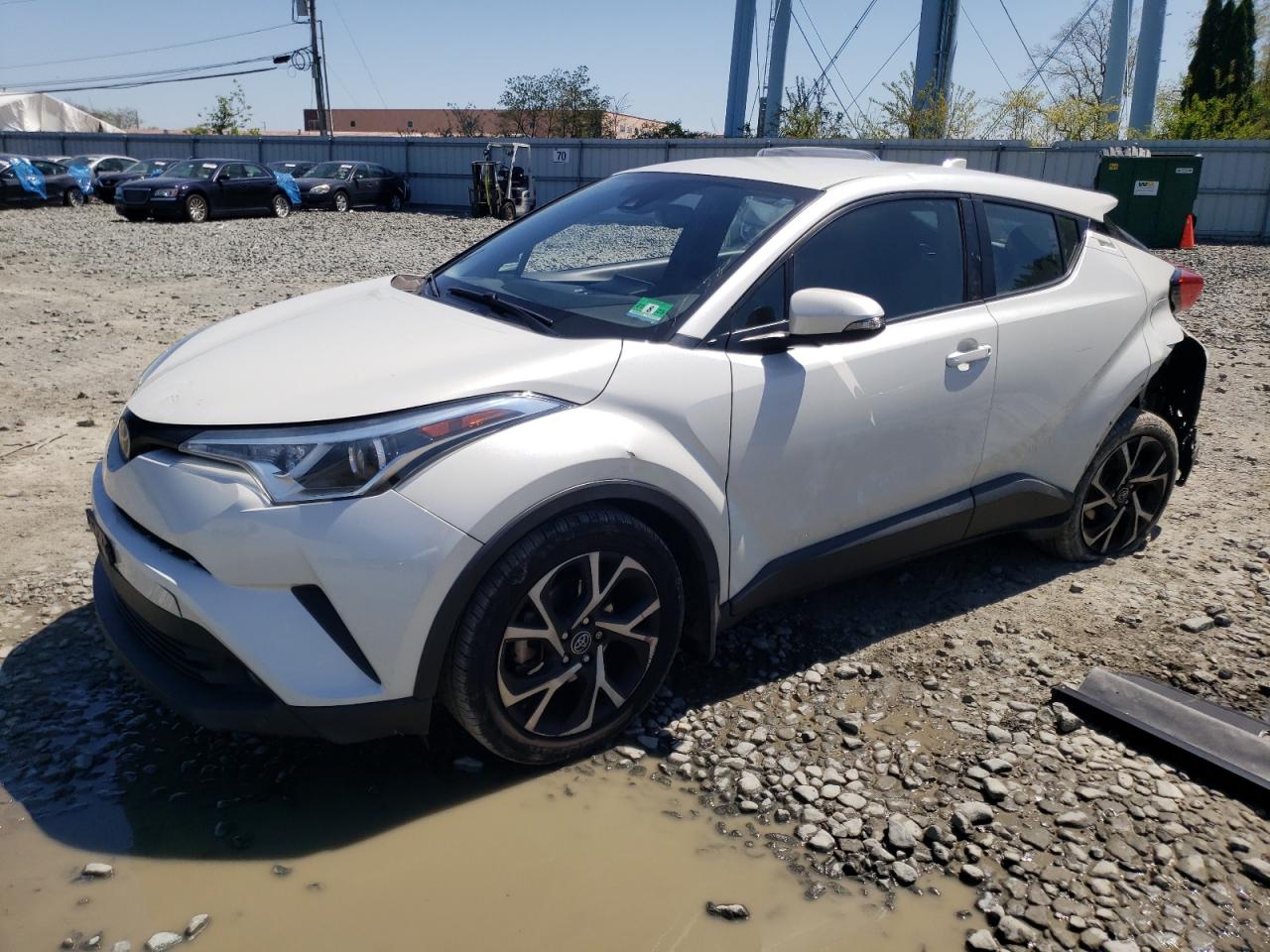 TOYOTA C-HR XLE 2018