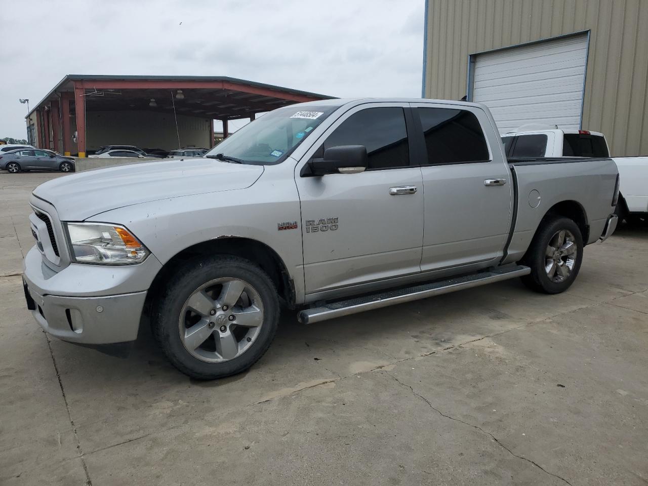RAM 1500 SLT 2017