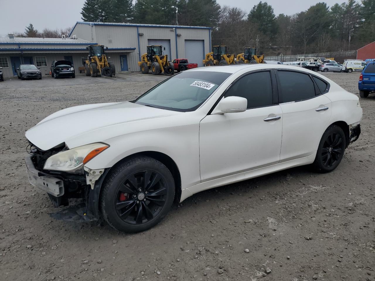 INFINITI M37 2011