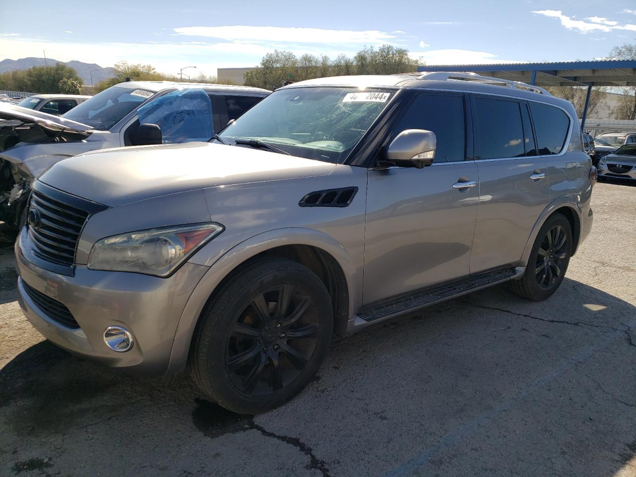INFINITI QX56 2011