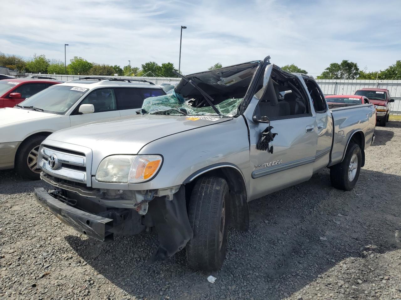 TOYOTA TUNDRA ACC 2006