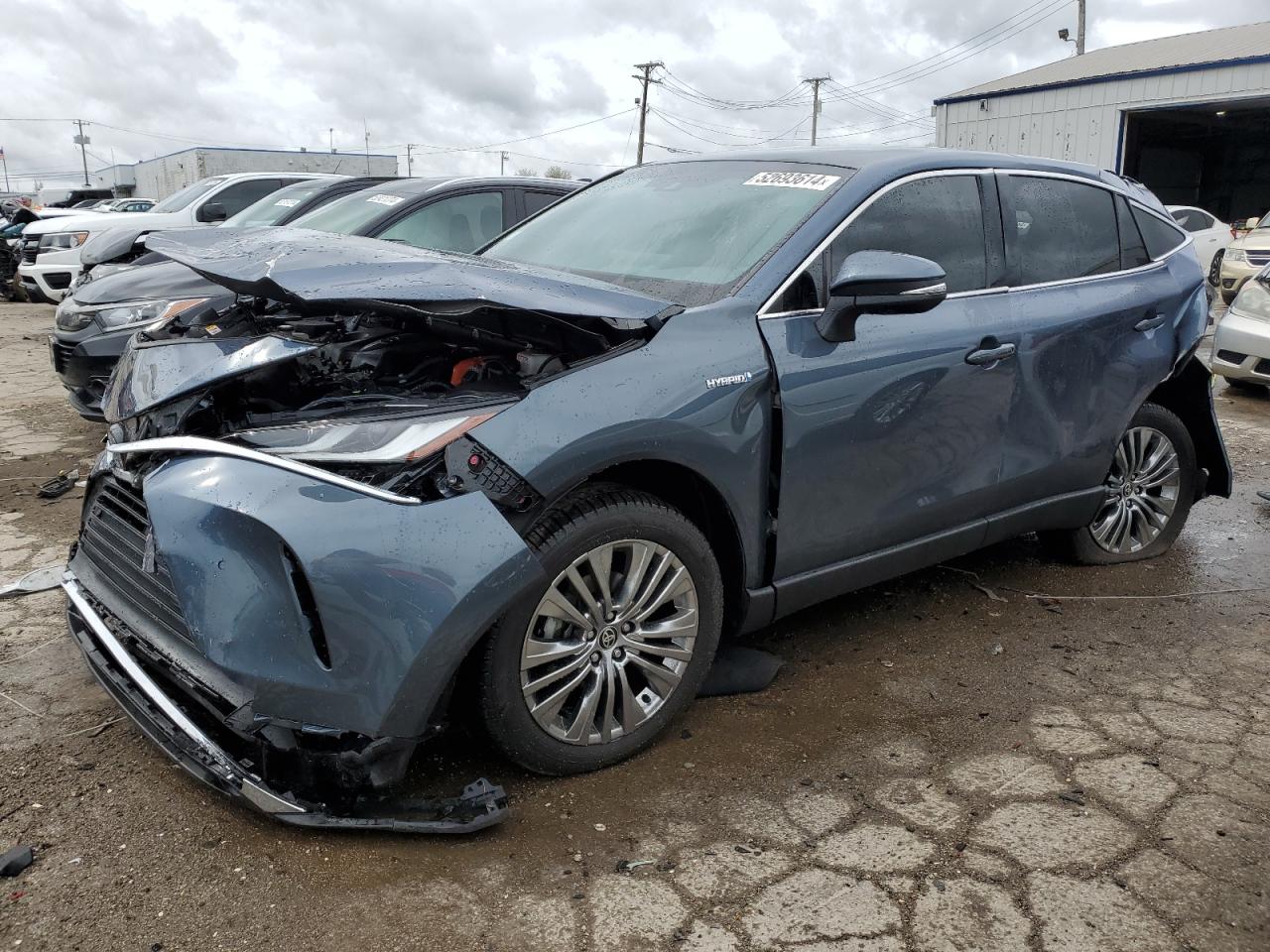 TOYOTA VENZA LE 2021