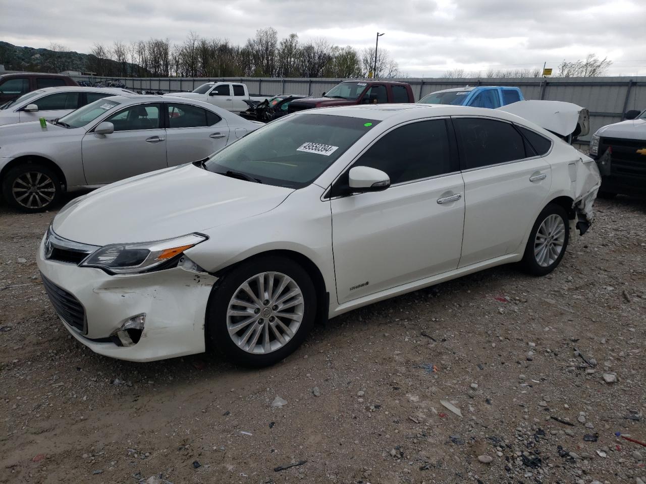 TOYOTA AVALON HYB 2015