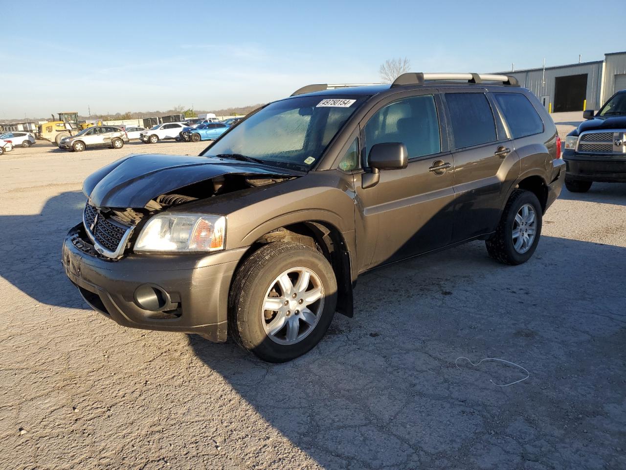 MITSUBISHI ENDEAVOR L 2011