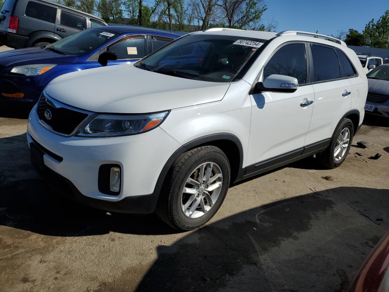 KIA SORENTO LX 2014