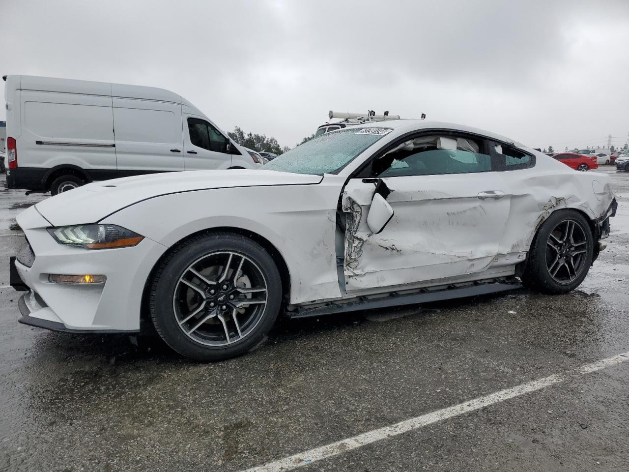 FORD MUSTANG 2021