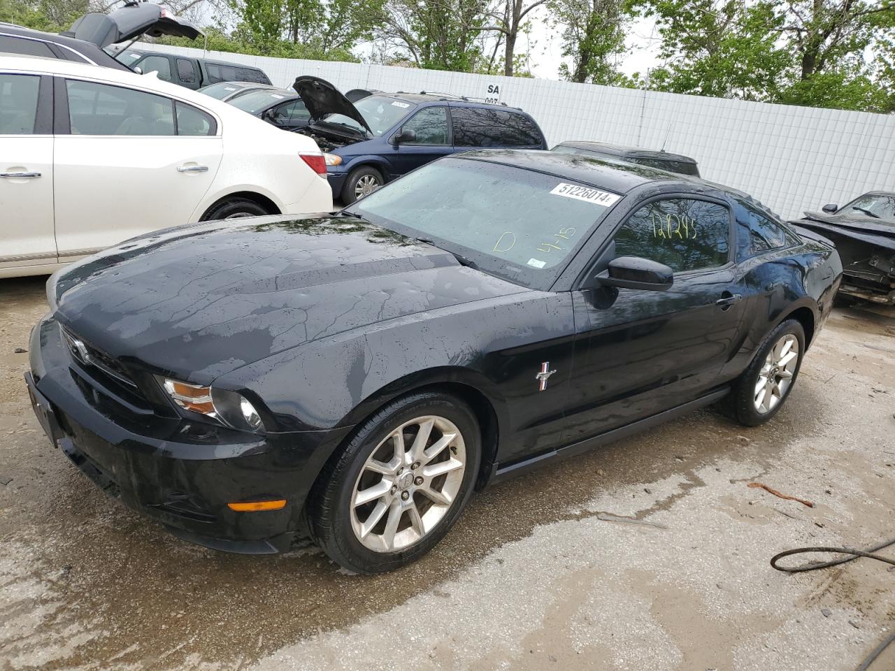FORD MUSTANG 2010