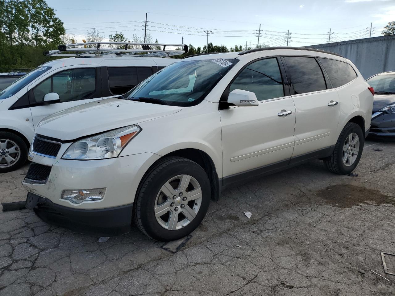 CHEVROLET TRAVERSE L 2011