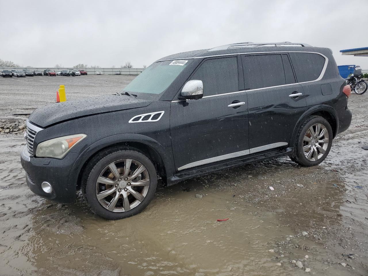 INFINITI QX56 2011