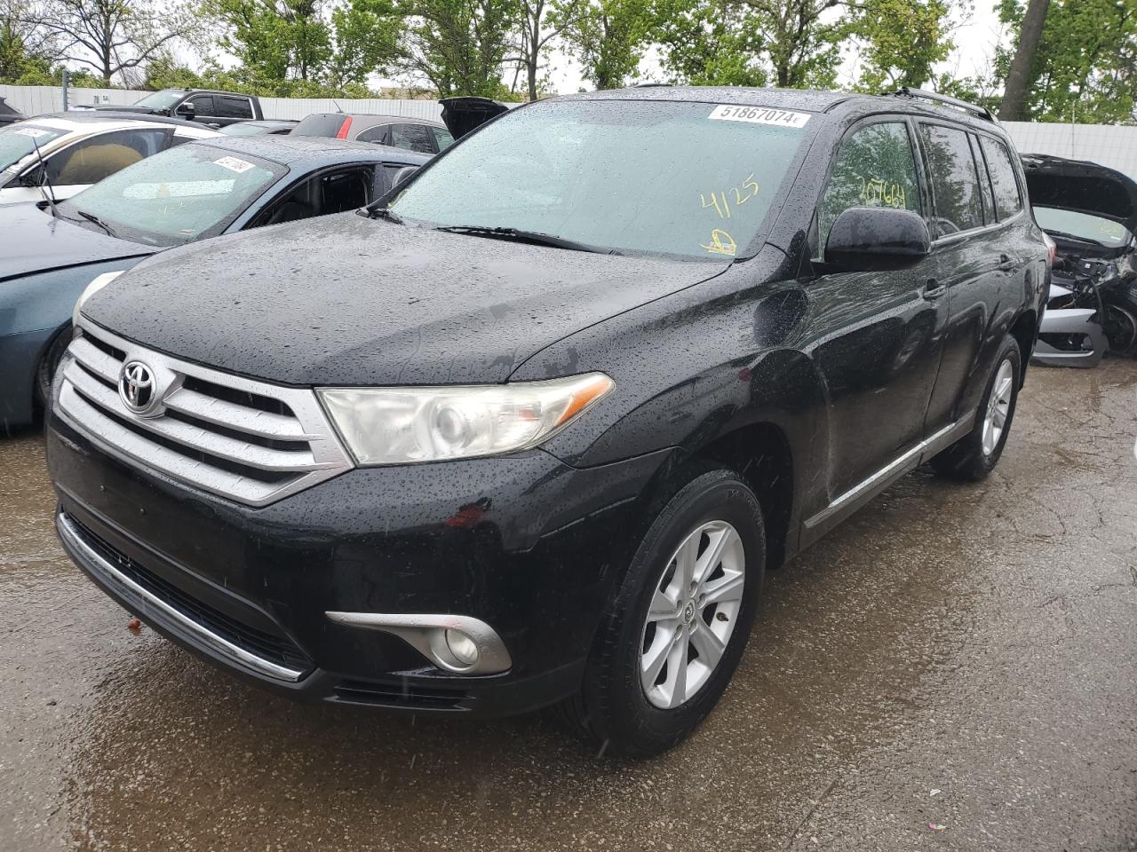 TOYOTA HIGHLANDER 2011