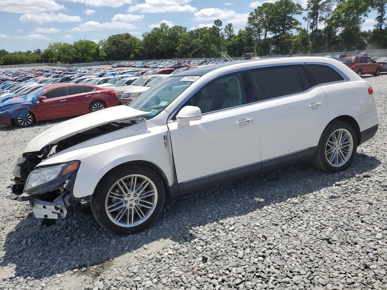 LINCOLN MKT 2015