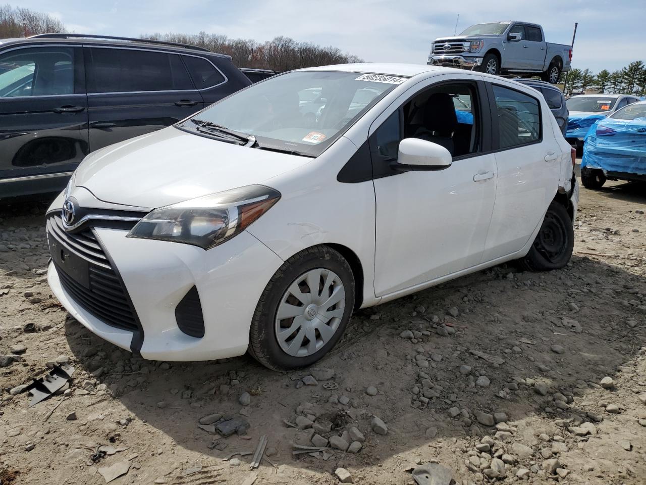 TOYOTA YARIS 2015