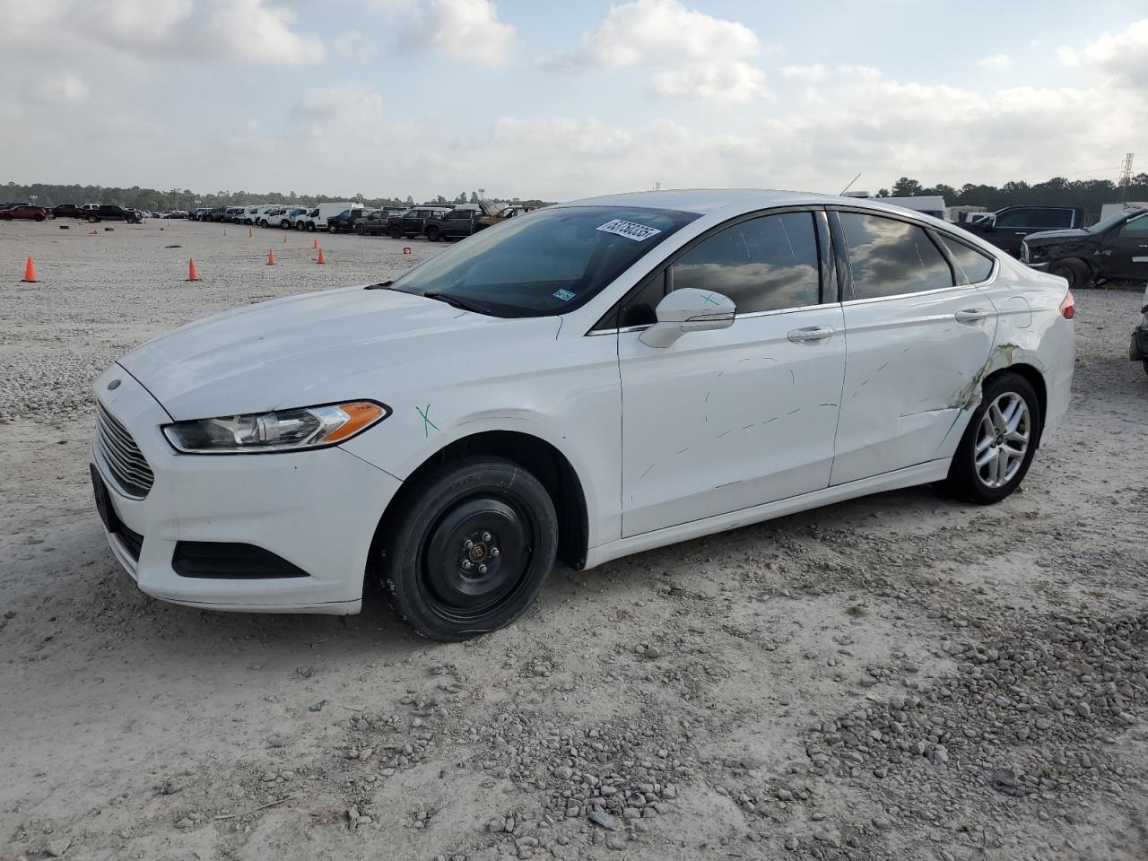 FORD FUSION SE 2014