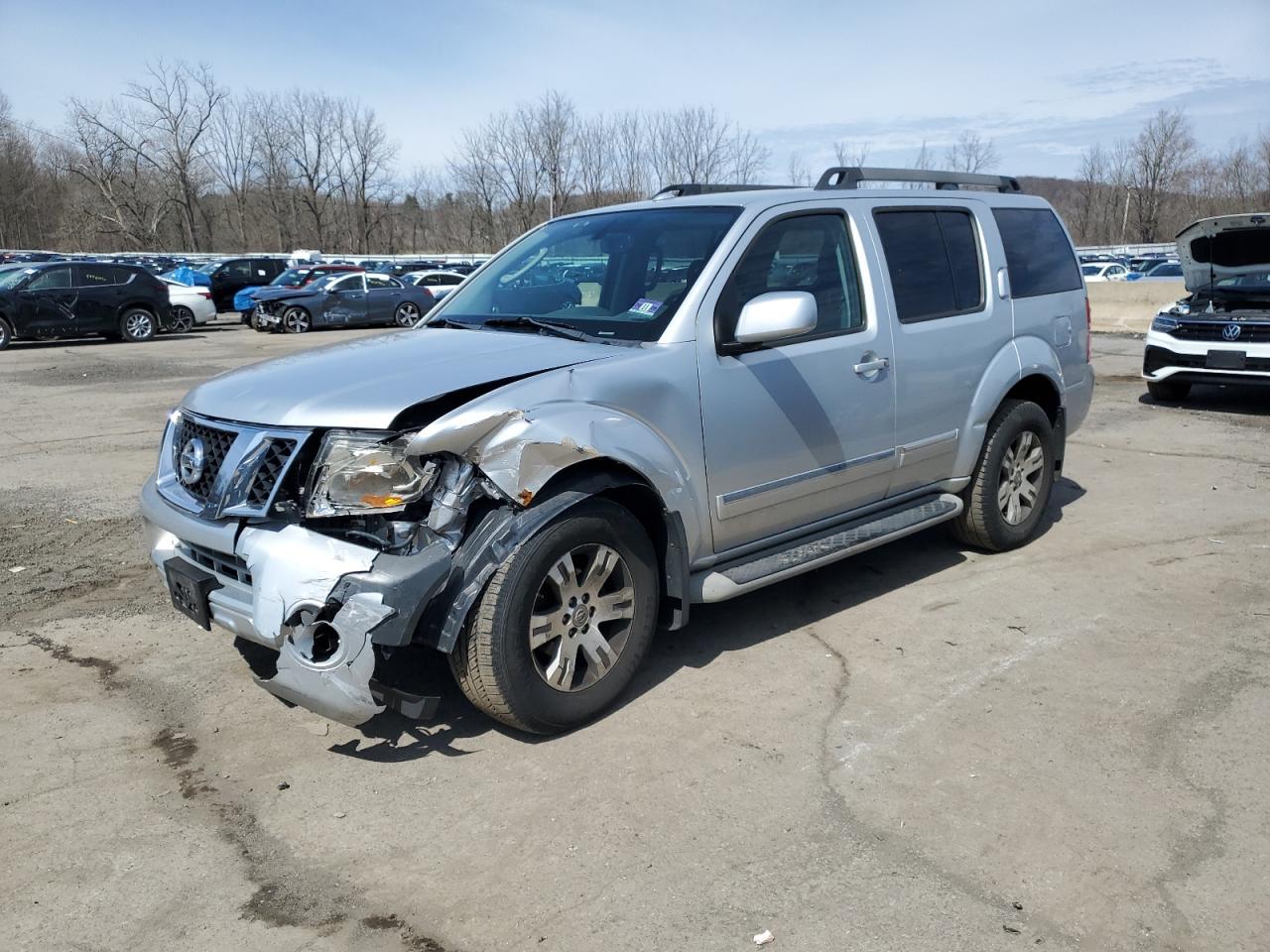 NISSAN PATHFINDER 2011