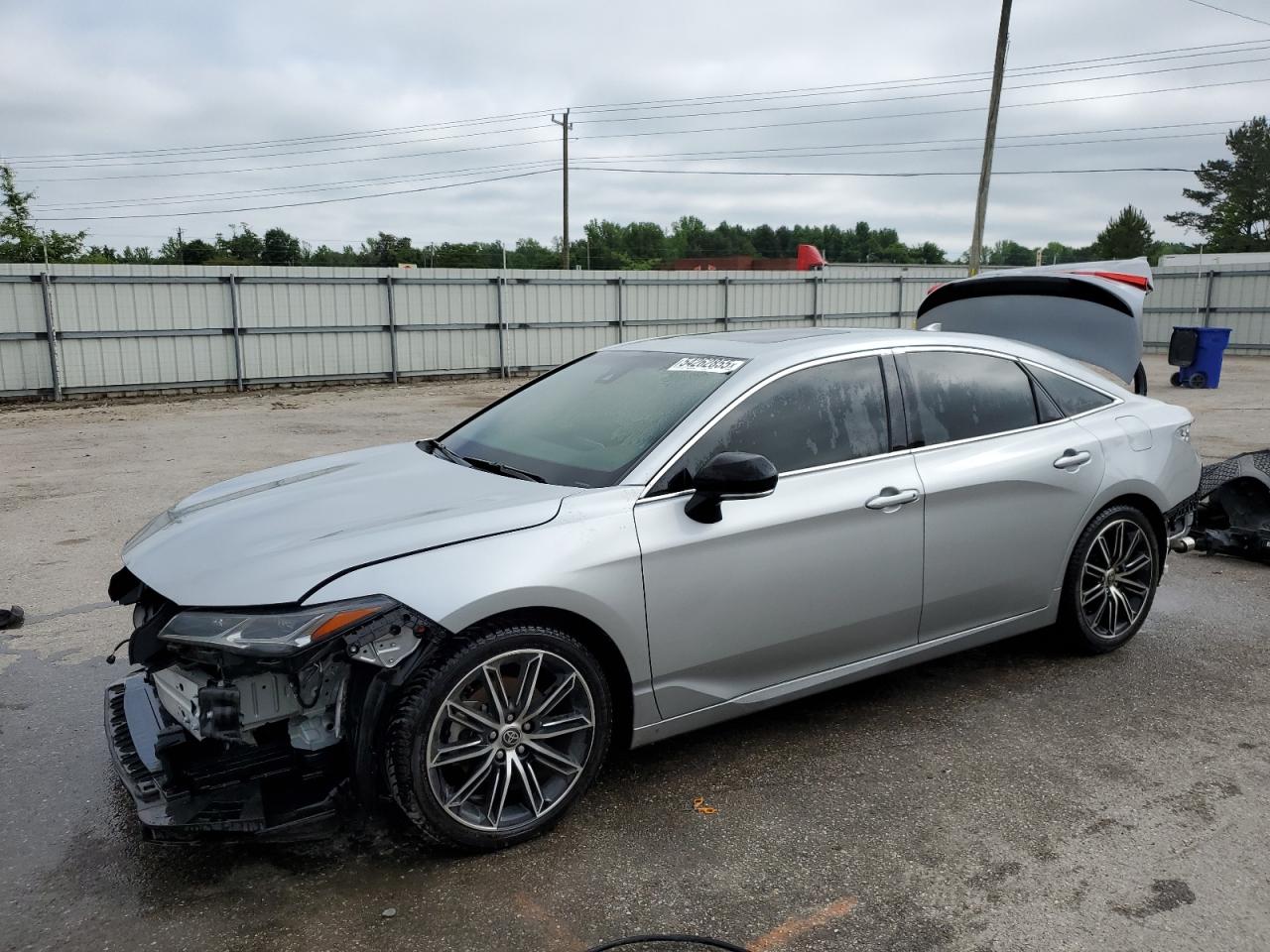 TOYOTA AVALON TOU 2022