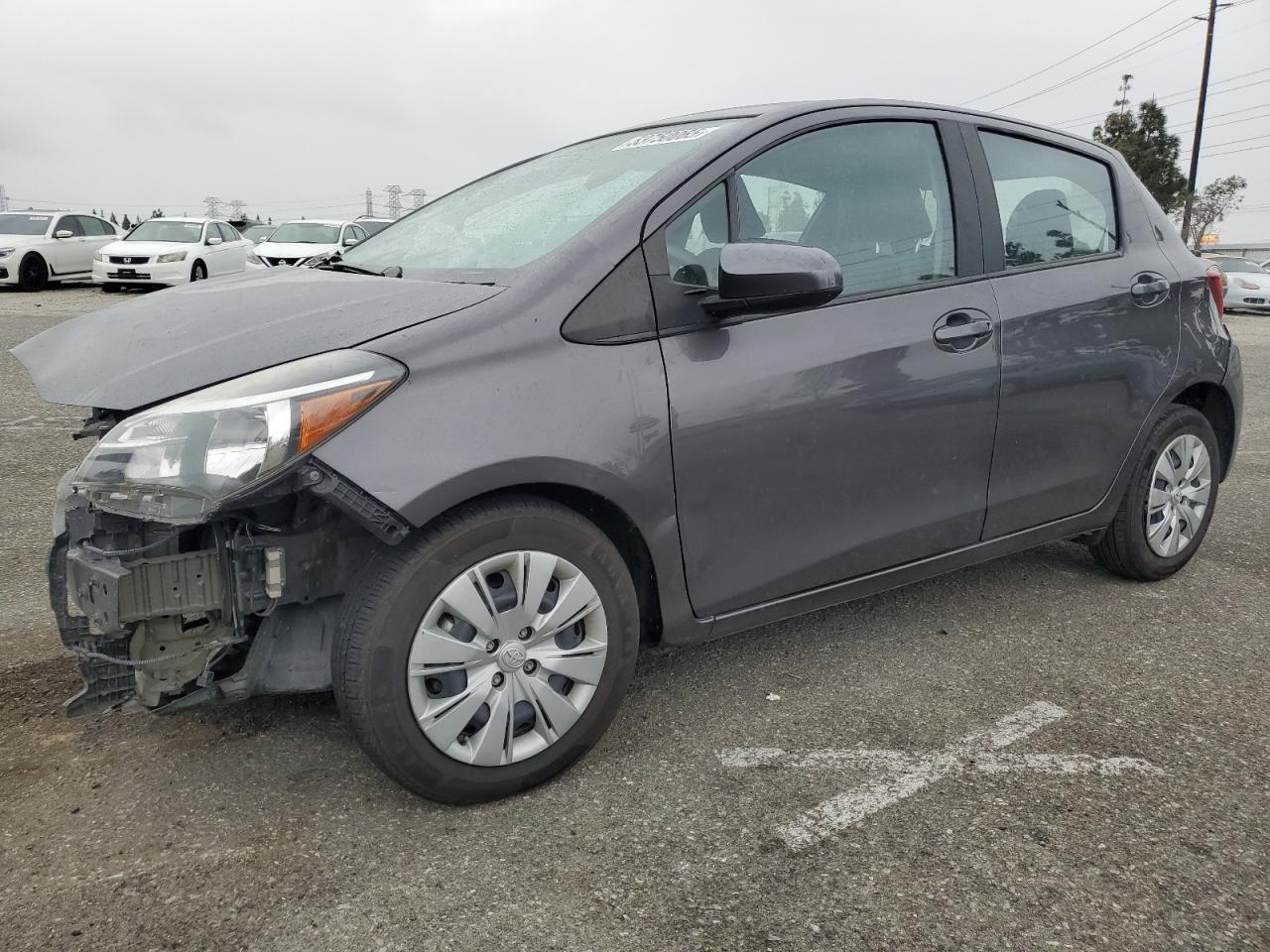 TOYOTA YARIS 2015