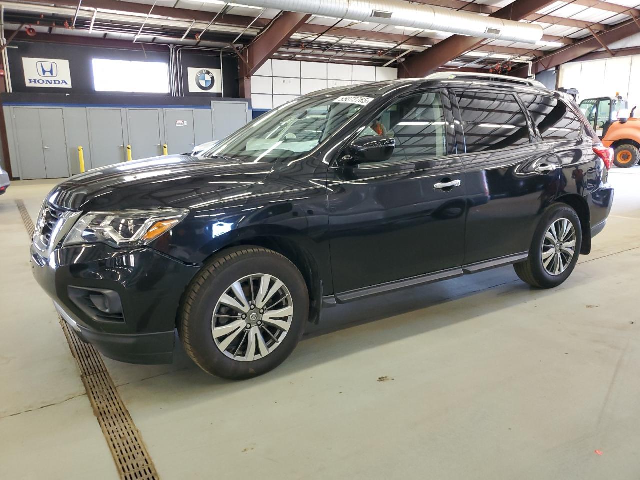 NISSAN PATHFINDER 2019