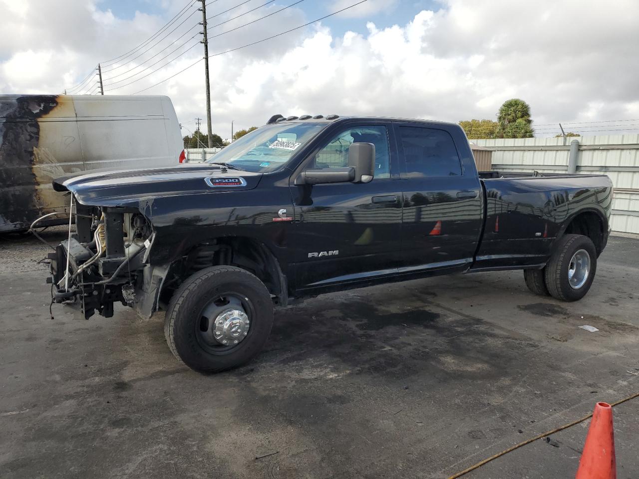 RAM 3500 TRADE 2022