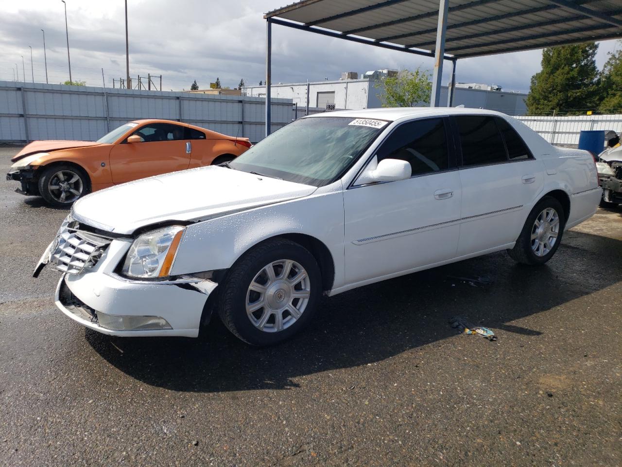 CADILLAC DTS 2010