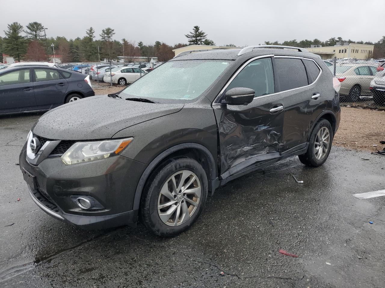 NISSAN ROGUE S 2014