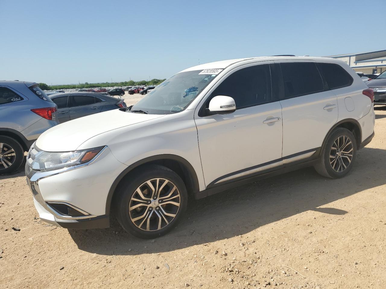 MITSUBISHI OUTLANDER 2017