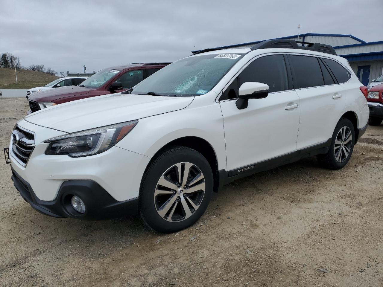 SUBARU OUTBACK 2. 2018