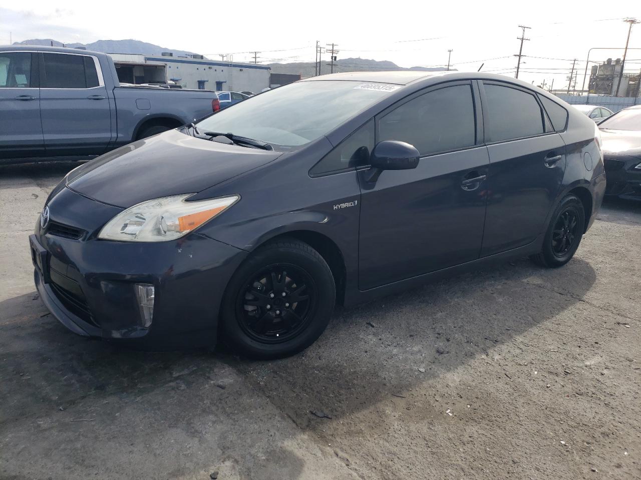 TOYOTA PRIUS 2012