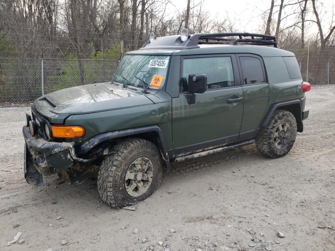 TOYOTA FJ CRUISER 2011