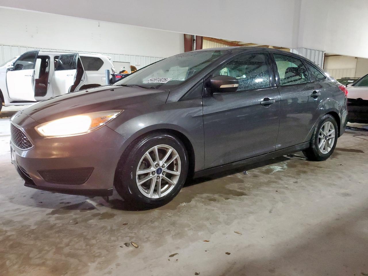 FORD FOCUS SE 2015